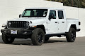 2024 Jeep Gladiator Sport