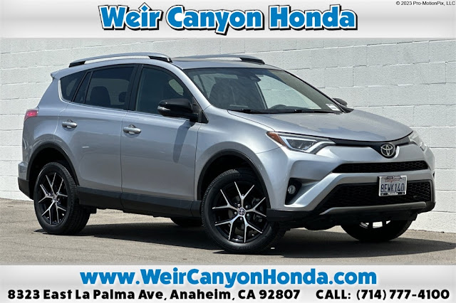 2018 Toyota RAV4 SE