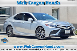 2024 Toyota Camry Hybrid SE