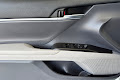 2022 Toyota Camry Hybrid SE