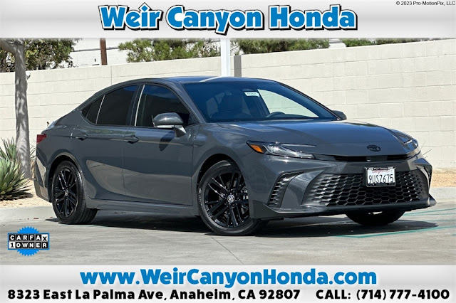 2025 Toyota Camry SE
