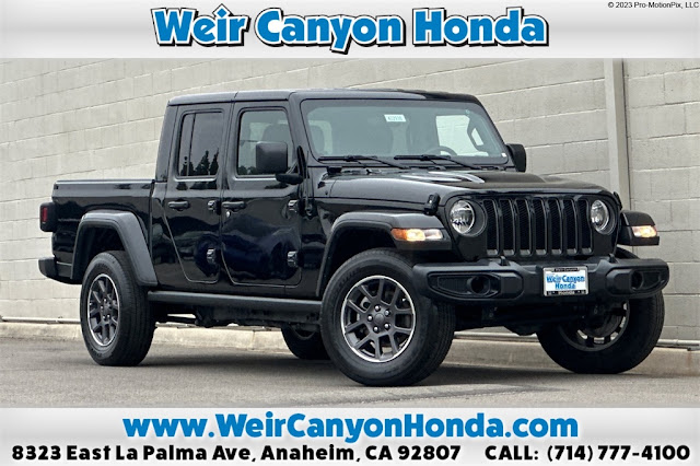 2022 Jeep Gladiator Overland
