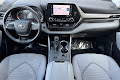2021 Toyota Highlander L