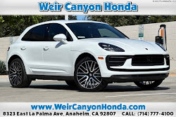 2022 Porsche Macan Base