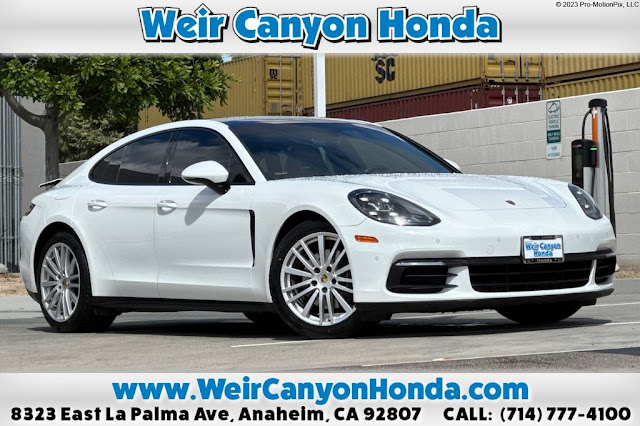 2020 Porsche Panamera Base