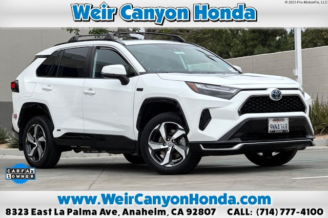 2024 Toyota RAV4 Prime SE