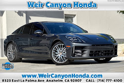2024 Porsche Panamera Base